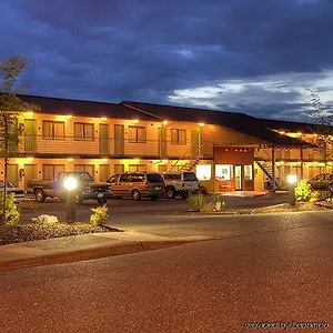 2* Motel Chestnut Tree Mall 205